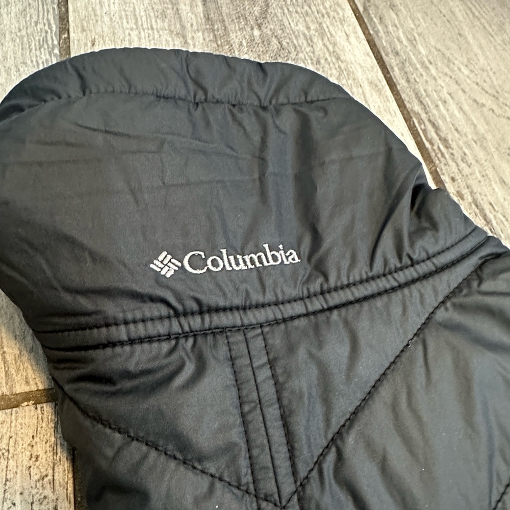 Columbia Black Quilted Vest Jacket large NWOT - Picture 5 of 5